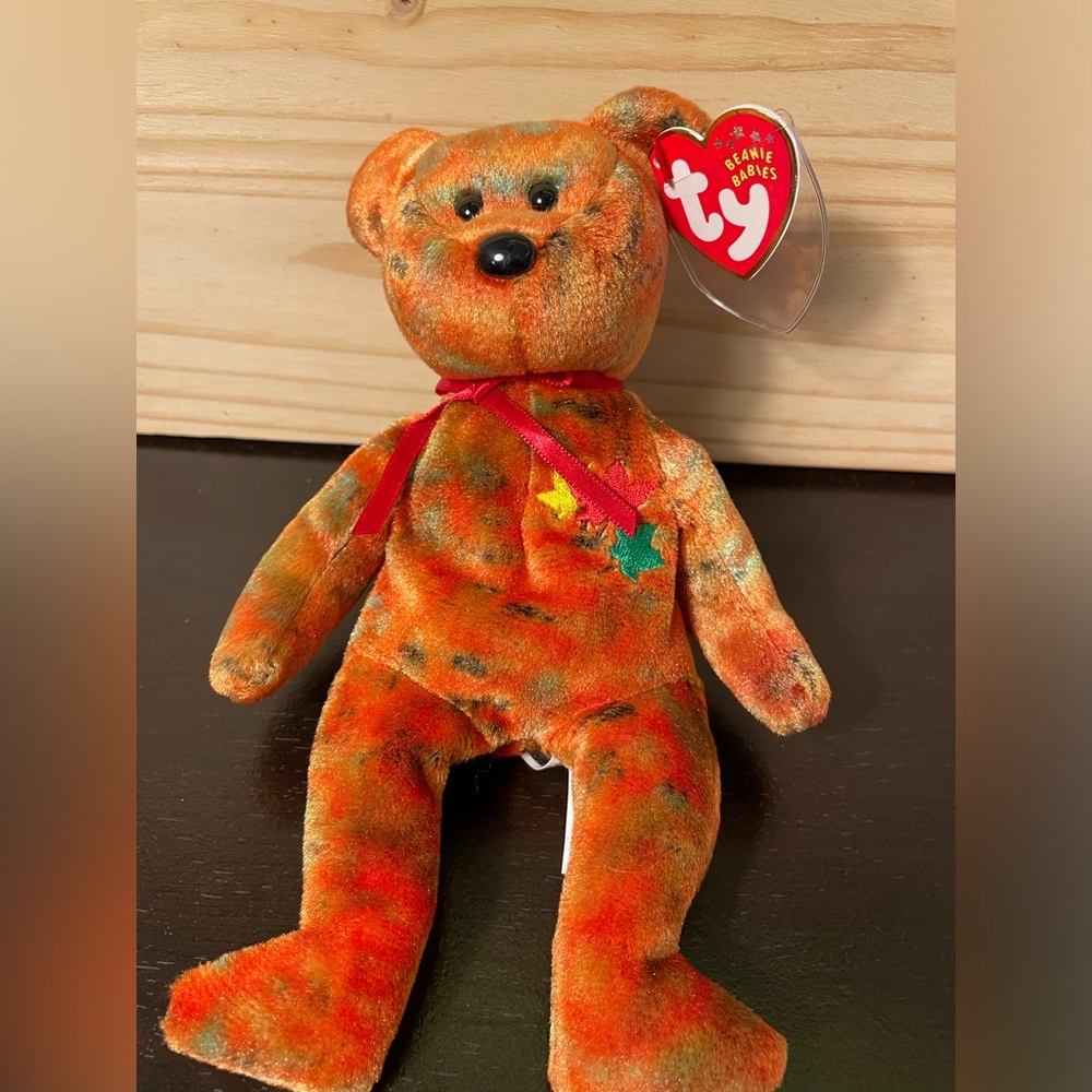 Kanata, Québec 2002 Ty Beanie Baby // 3/$38
